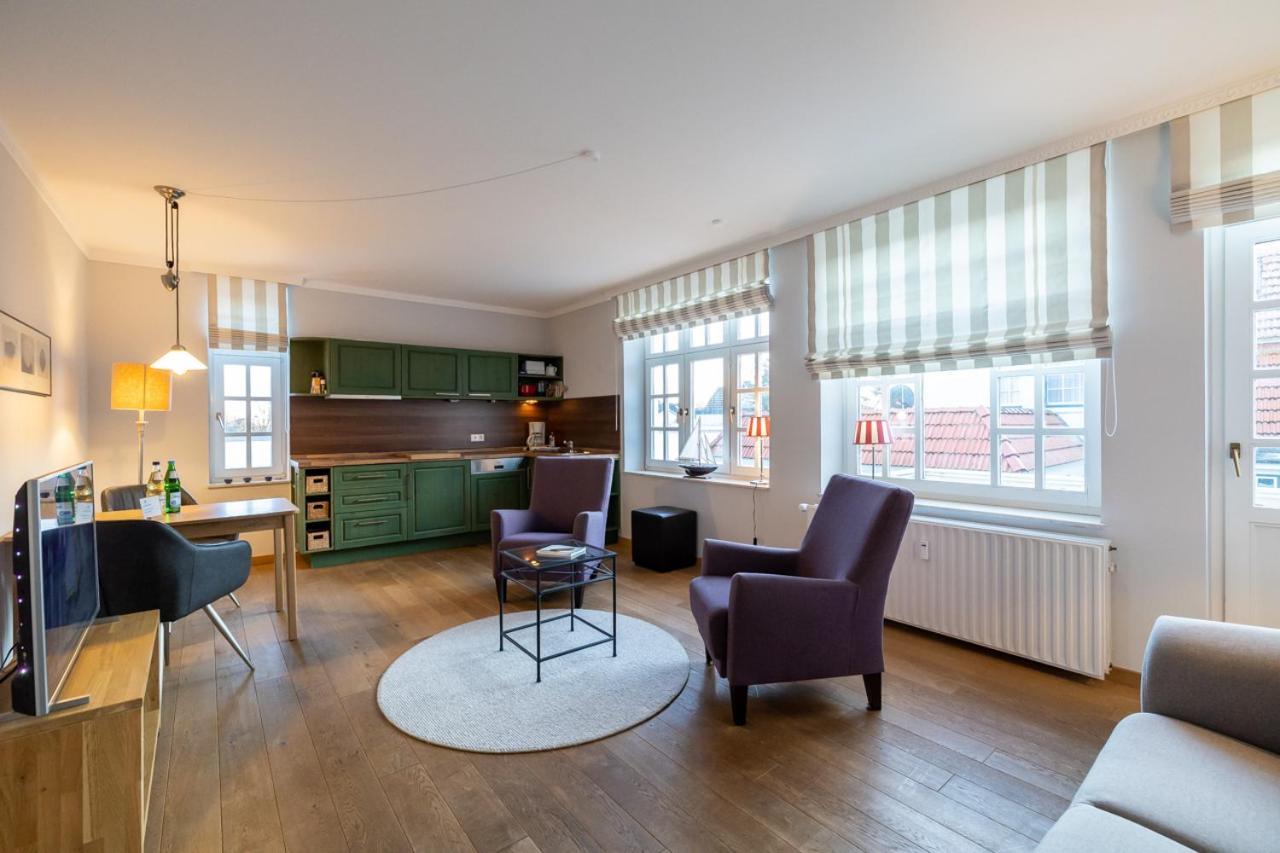 Villa Friedericia, Wohnung 3-Hochparterre Links 威克奥夫弗尔 外观 照片