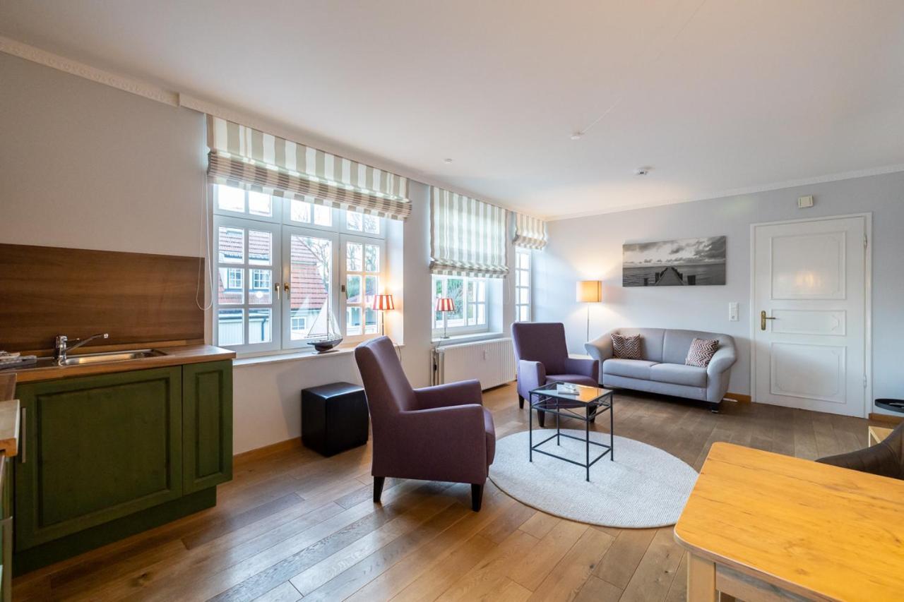 Villa Friedericia, Wohnung 3-Hochparterre Links 威克奥夫弗尔 外观 照片